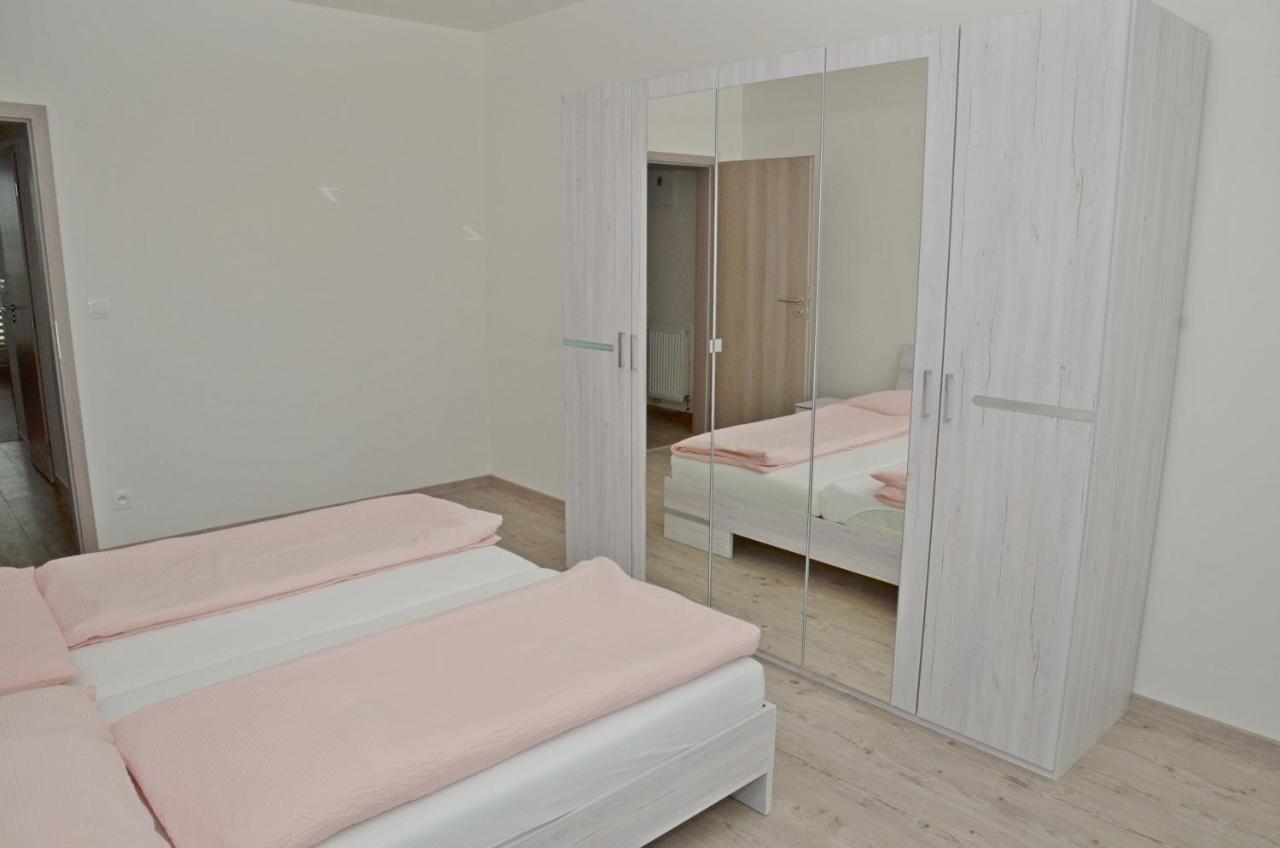 Apartmany Vinohrady Trenčín Εξωτερικό φωτογραφία